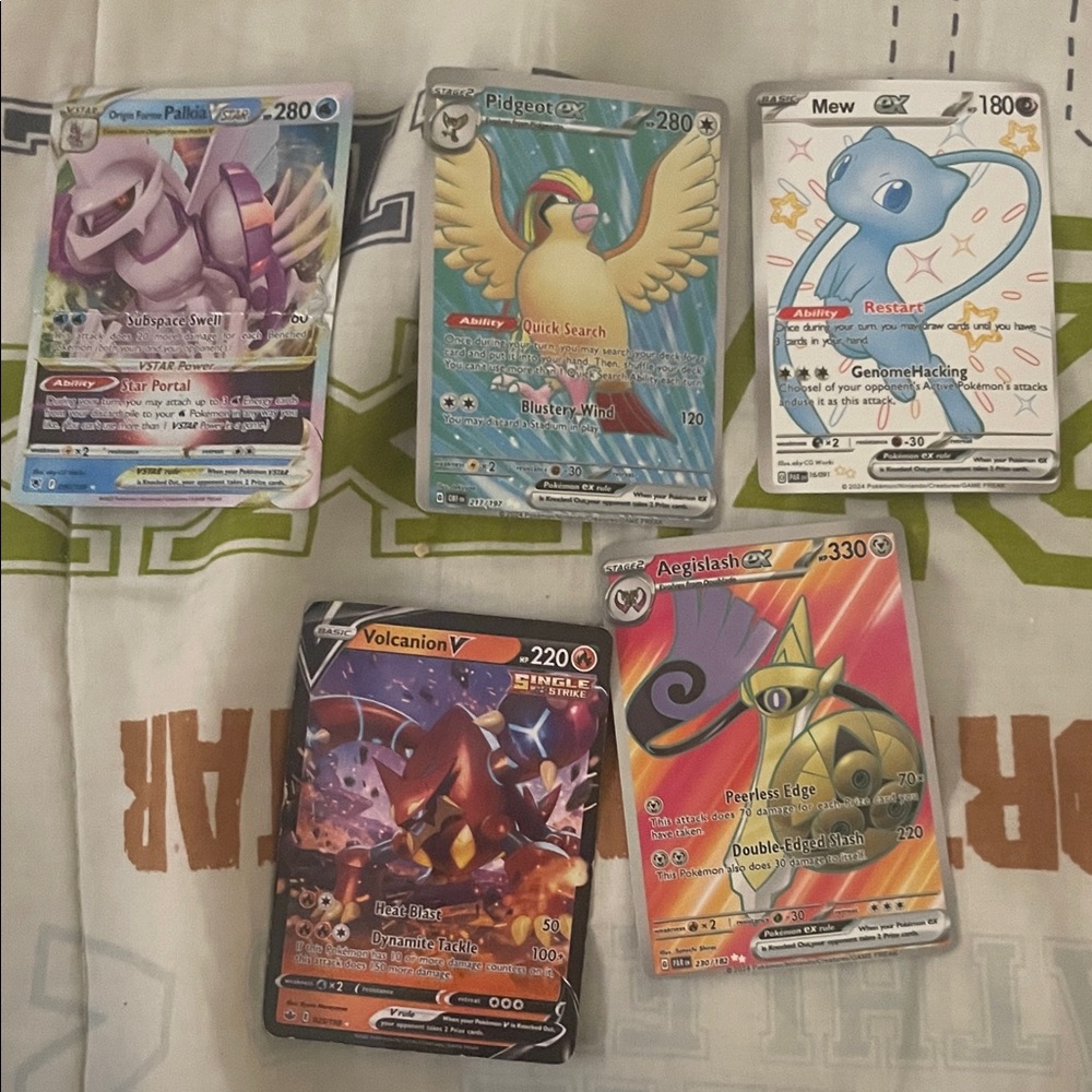 Pokemon Trading Cards Set - Multicolor